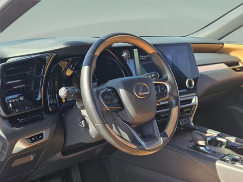 Certified 2023 Lexus RX 350 Premium w/ Accessory Package (Z1) image 10