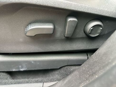 Used 2019 Subaru Ascent Limited AWD/4WD image 13