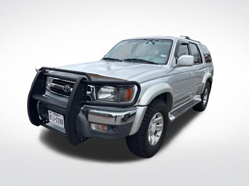 Used 2000 Toyota 4Runner SR5 image 1