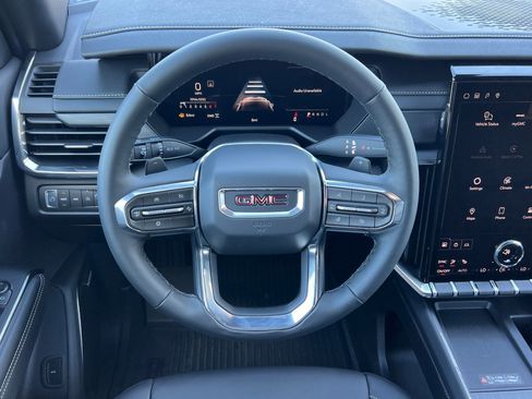 New 2026 GMC Acadia Elevation w/ Elevation Premium Package AWD/4WD image 15
