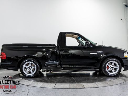 Used 2000 Ford F150 Lightning image 22