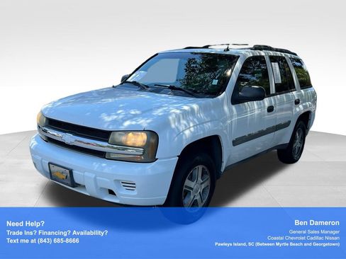Used 2005 Chevrolet TrailBlazer LS w/ LS Preferred Equipment Group RWD image 1