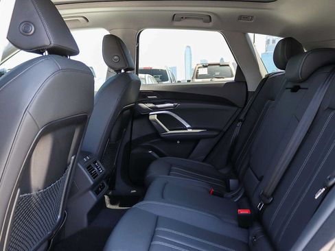 New 2026 Audi Q5 Premium Plus AWD/4WD image 23