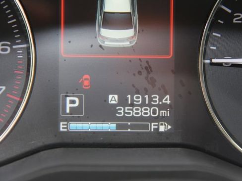 Used 2019 Subaru Crosstrek 2.0i Limited w/ Moonroof Package w/Navigation AWD/4WD image 25