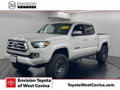 Used 2021 Toyota Tacoma Limited AWD/4WD image 1