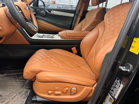 Used 2025 Genesis GV80 3.5T Prestige image 11