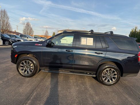 Used 2022 Chevrolet Tahoe Z71 w/ Luxury Package image 2