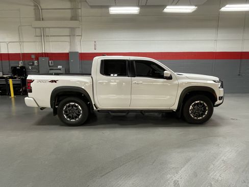 Used 2025 Nissan Frontier PRO-4X w/ Pro Premium Package AWD/4WD image 7