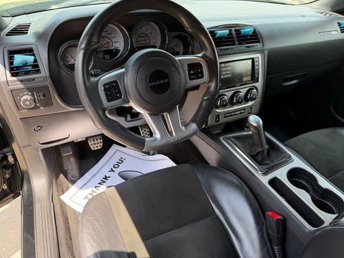Used 2014 Dodge Challenger SRT8 RWD image 34