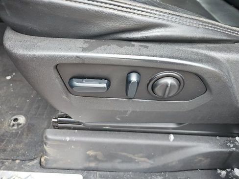 Used 2022 Chevrolet Silverado 3500 High Country image 17