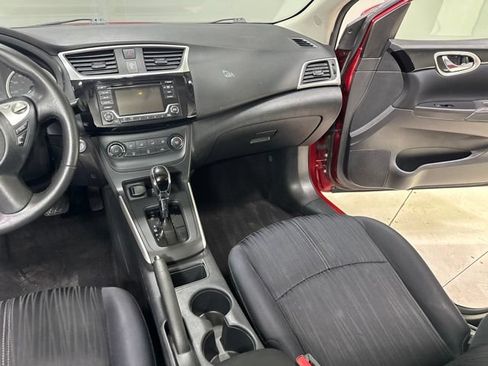 Used 2016 Nissan Sentra SV FWD image 19