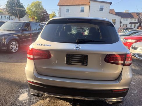 Used 2016 Mercedes-Benz GLC 300 image 6