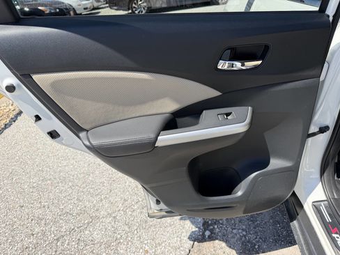 Used 2016 Honda CR-V Touring image 15