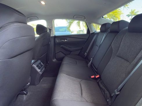 Used 2025 Honda Accord LX image 6