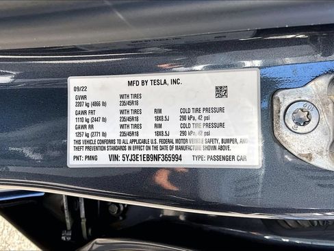 Used 2022 Tesla Model 3 Long Range AWD/4WD image 27