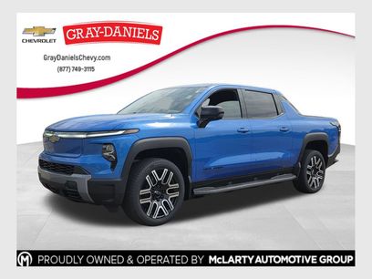 New 2026 Chevrolet Silverado EV LT w/ LPO, Utility Wall Package