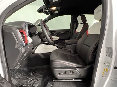 New 2024 GMC Canyon AT4X w/ AT4X AEV Edition image 44