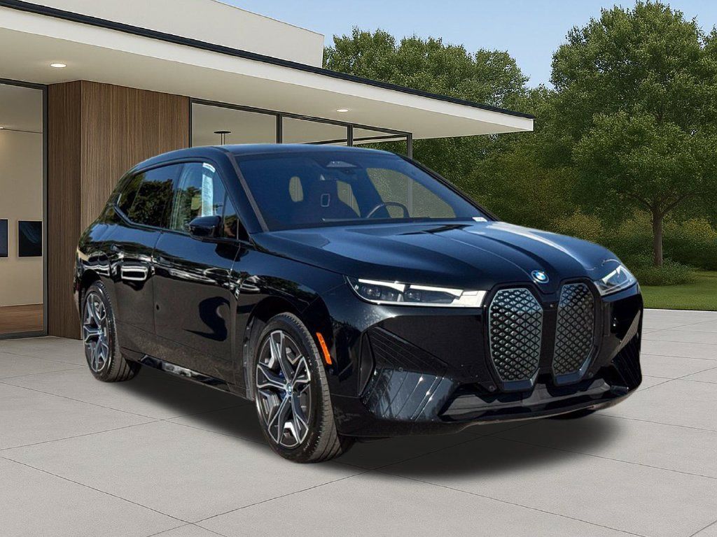 Certified 2024 BMW iX xDrive50 w/ Premium Package AWD/4WD image 6