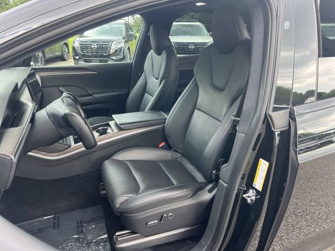 Used 2023 Tesla Model X AWD/4WD image 12