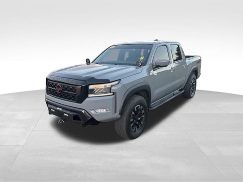 Used 2022 Nissan Frontier PRO-4X image 1