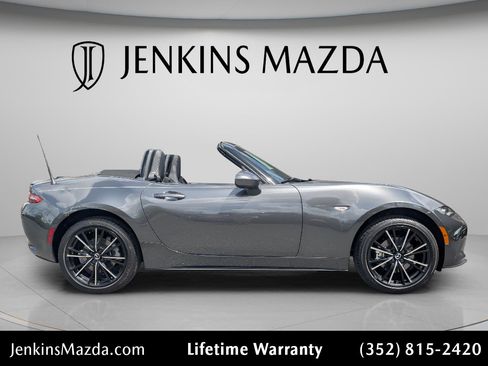 New 2026 MAZDA MX-5 Miata Grand Touring RWD image 9