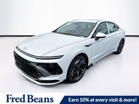 New 2026 Hyundai Sonata SEL image 3