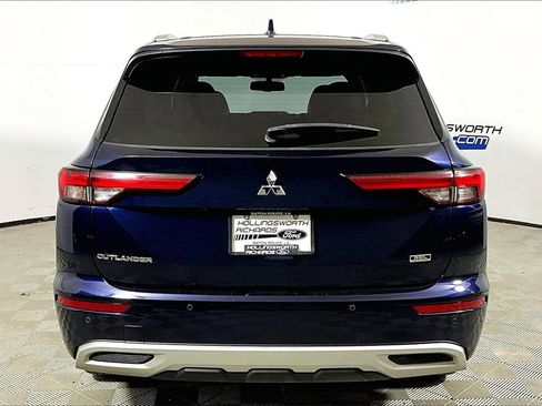 Used 2022 Mitsubishi Outlander SEL image 4