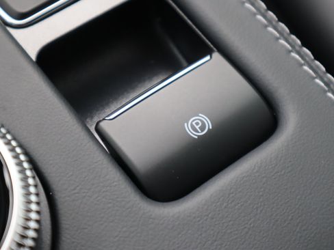 New 2024 Ford Mustang Mach-E Select w/ Comfort Package Lite image 29