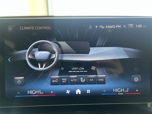 Used 2025 BMW X1 xDrive28i image 18