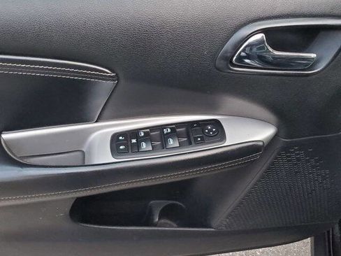 Used 2014 Dodge Journey SXT w/ Quick Order Package 28C FWD image 11