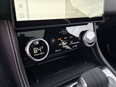 New 2026 Jaguar F-PACE R-Dynamic S image 14