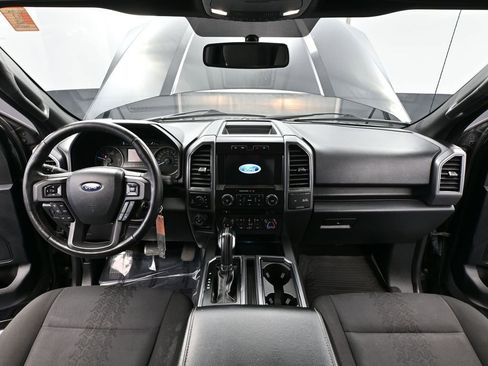 Used 2018 Ford F150 XLT w/ Equipment Group 302A Luxury AWD/4WD image 28