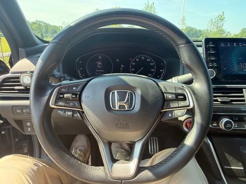 Used 2022 Honda Accord Sport image 33