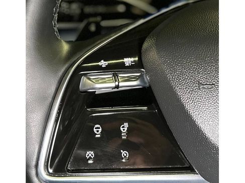 Used 2024 Cadillac Lyriq Sport RWD image 25