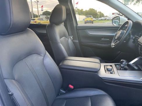 Used 2024 MAZDA CX-90 3.3 Turbo w/ Preferred Plus image 9