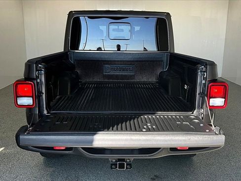 Used 2021 Jeep Gladiator Rubicon w/ Trailer Tow Package image 7