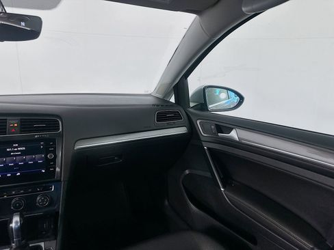 Used 2019 Volkswagen Golf Alltrack SE AWD/4WD image 23
