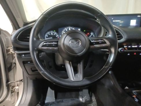 Used 2023 MAZDA MAZDA3 s image 11