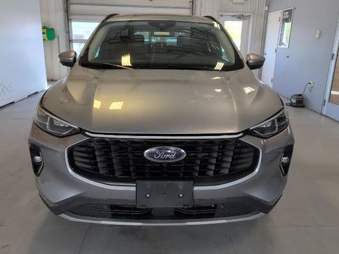 Used 2023 Ford Escape Platinum AWD/4WD image 8