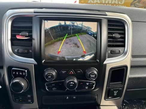Used 2015 RAM 1500 Classic SLT w/ Luxury Group image 10