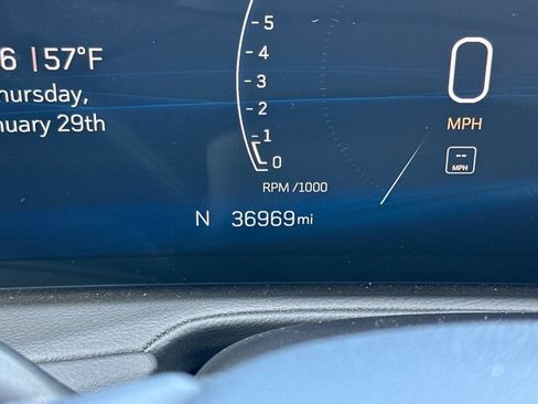 Certified 2024 Cadillac XT4 Premium Luxury image 41