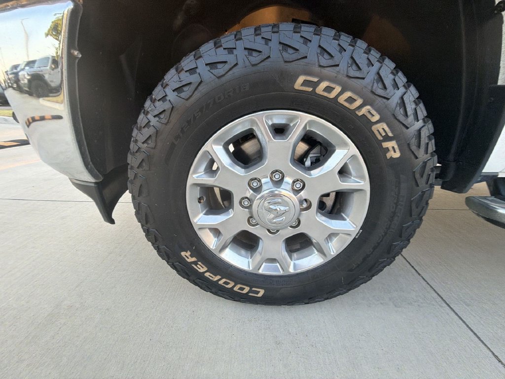 Used 2023 RAM 2500 Big Horn w/ Level 1 Equipment Group AWD/4WD image 14
