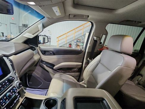 Used 2019 GMC Yukon SLT image 11