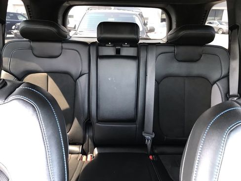 Used 2023 Jeep Grand Cherokee Trailhawk AWD/4WD image 18