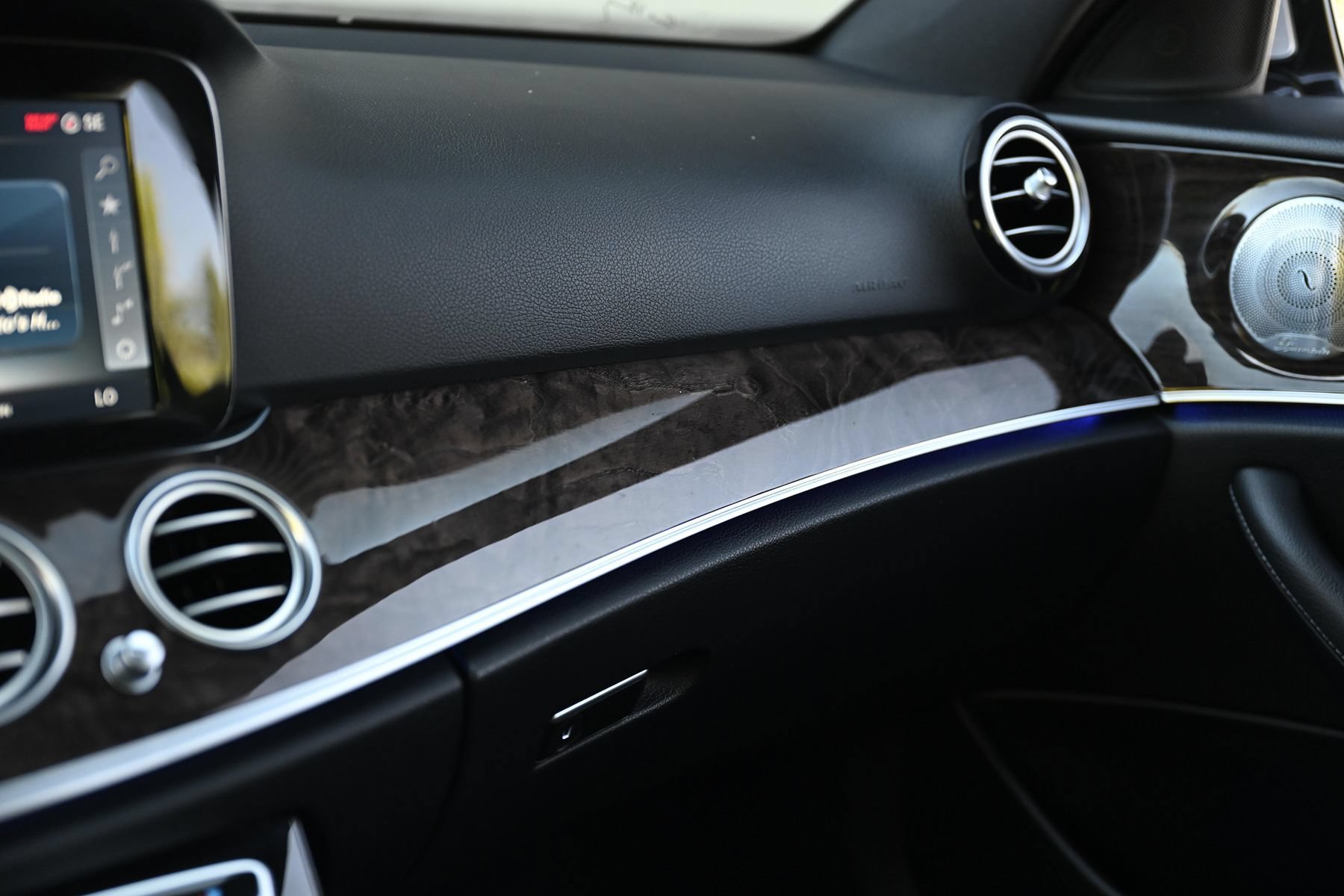 Used 2017 Mercedes-Benz E 300 image 35