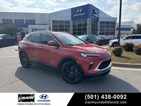 Used 2024 Buick Encore GX Sport Touring w/ Comfort Package image 1