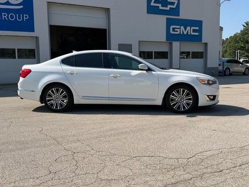 Used 2014 Kia Cadenza Premium FWD image 9