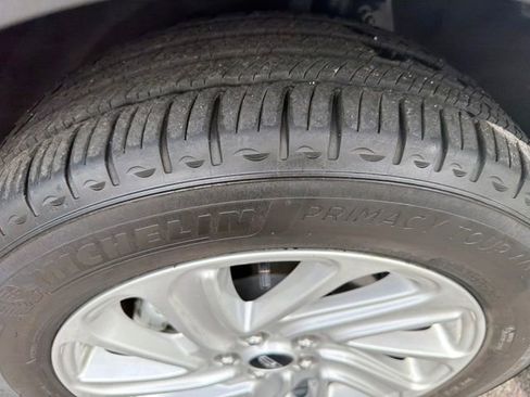 Used 2023 Lincoln Corsair FWD image 32