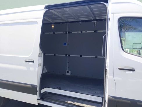 New 2024 Mercedes-Benz Sprinter 3500 image 6