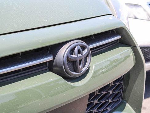 Used 2021 Toyota 4Runner Trail Special Edition AWD/4WD image 6